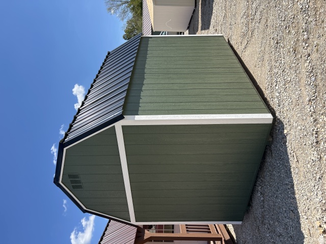 Side Lofted Barn - 8x12