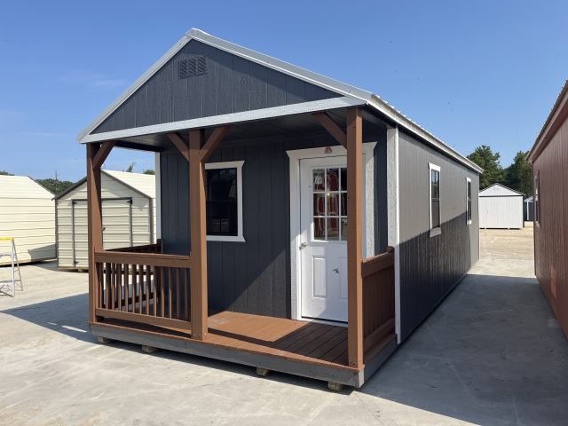 Cabin - 12x32