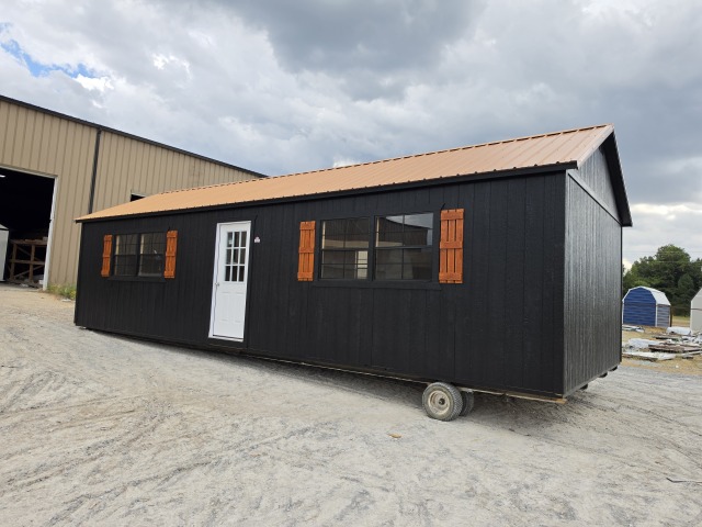 Side Utility - 14x36
