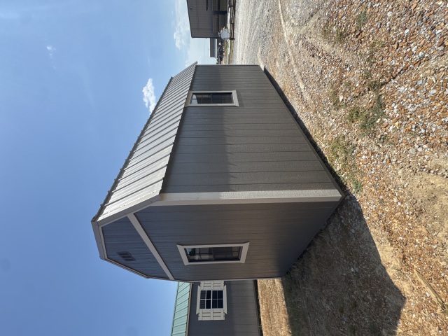 Lofted Barn - 10x18