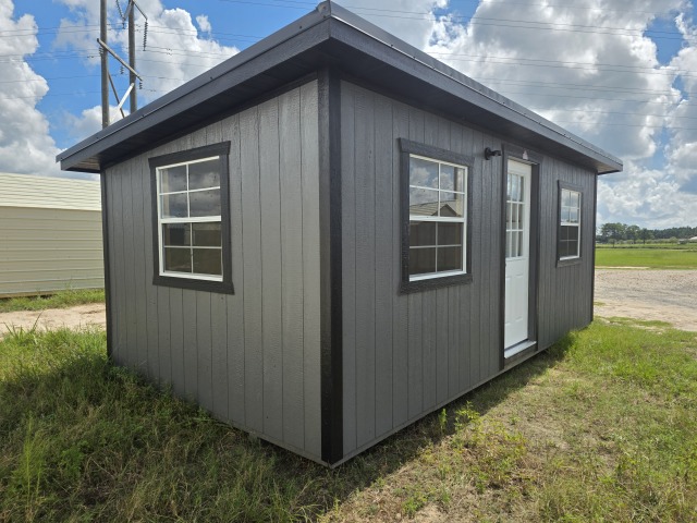 Metro Studio - 10x20