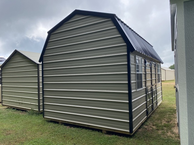 Side Lofted Barn - 10x16