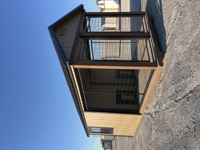 Dog Kennel - 8x16