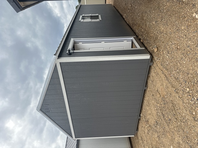Side Utility - 12x30