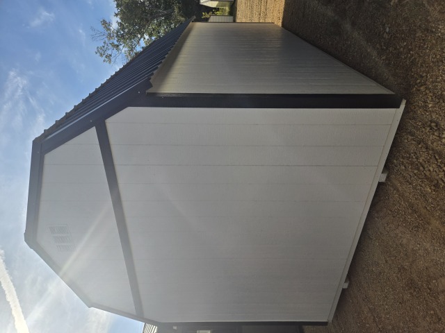 Side Lofted Barn - 10x20