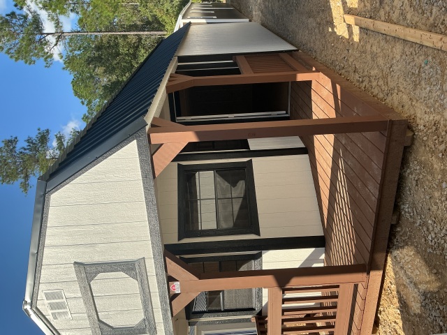 Deluxe Lofted Barn Cabin - 12x32