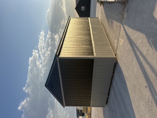 Side Utility - 12x20