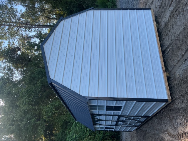 Side Lofted Barn - 10x16