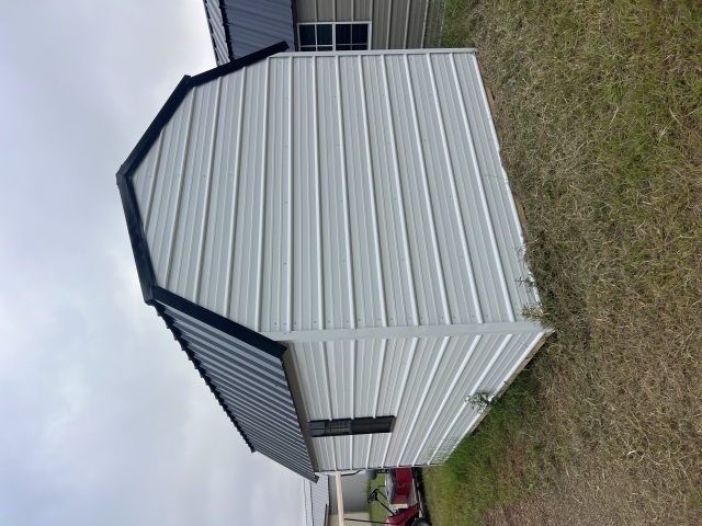 Lofted Barn - 10x16