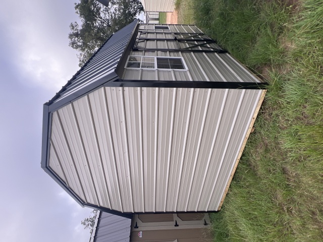 Side Lofted Barn - 10x16