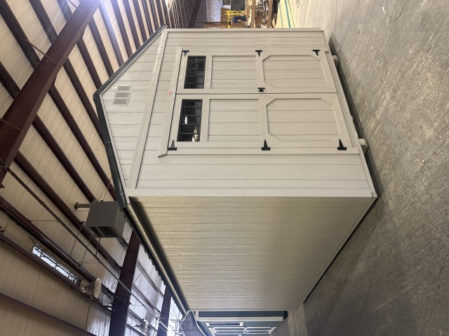 Utility Xtra Height - 10x16