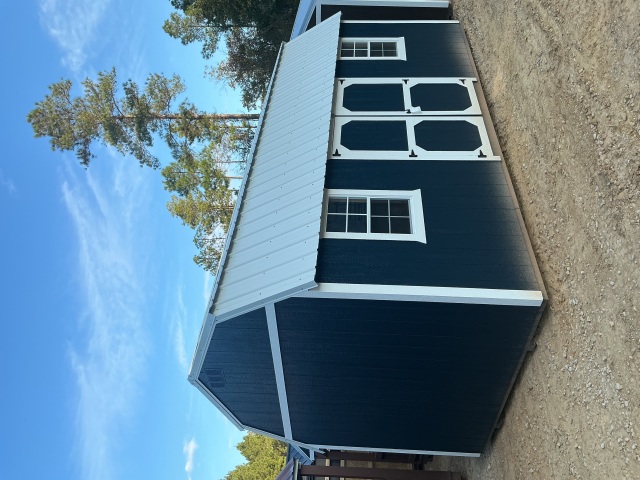 Side Lofted Barn - 10x20