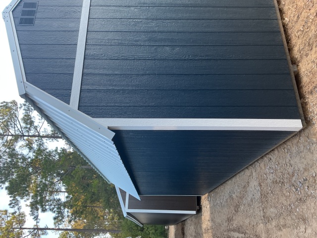 Side Lofted Barn - 10x20