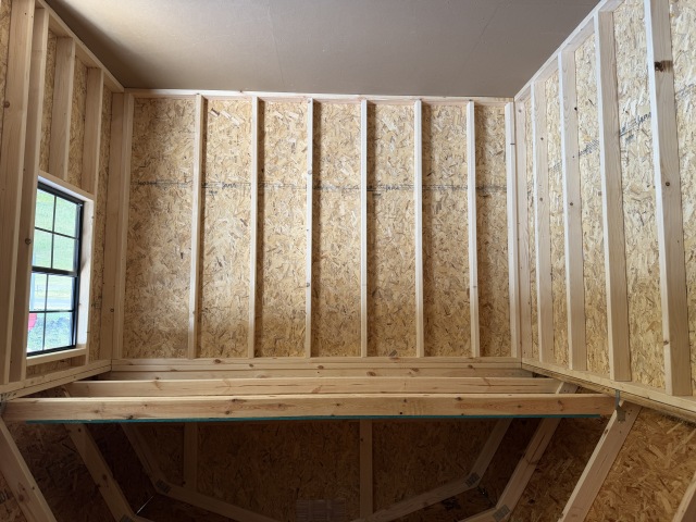 Side Lofted Barn - 10x16