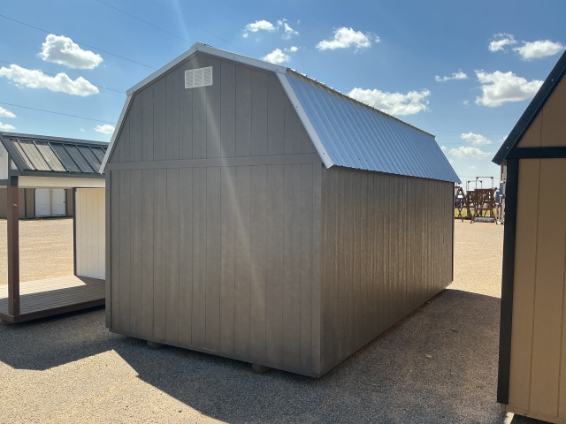 Lofted Barn - 10x20