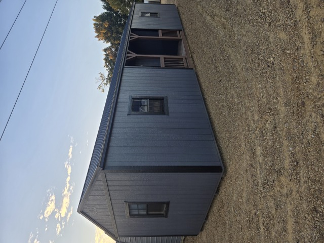 Side Cabin - 12x40