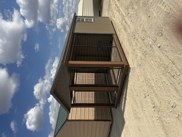 Dog Kennel - 8x16