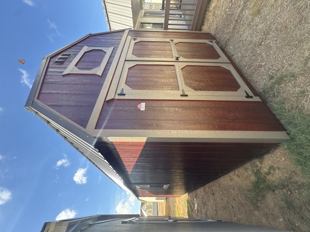 Lofted Barn - 10x20