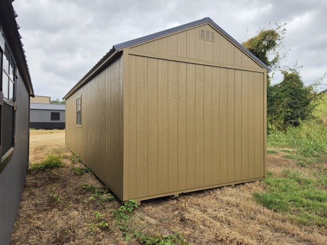 Side Utility - 12x32