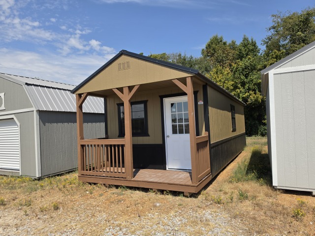Cabin - 12x32