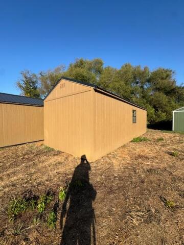 Side Lofted Utility - 12x32