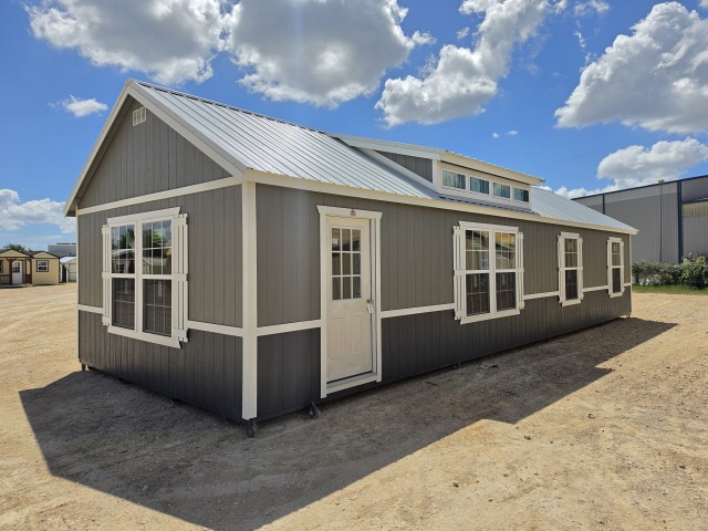 Side Utility - 16x46