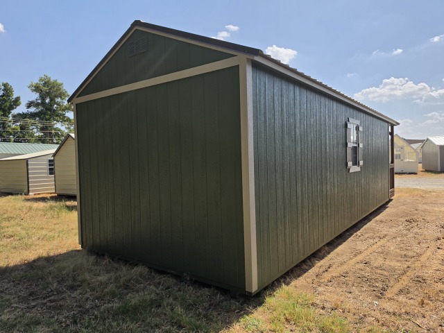 Cabin - 12x32