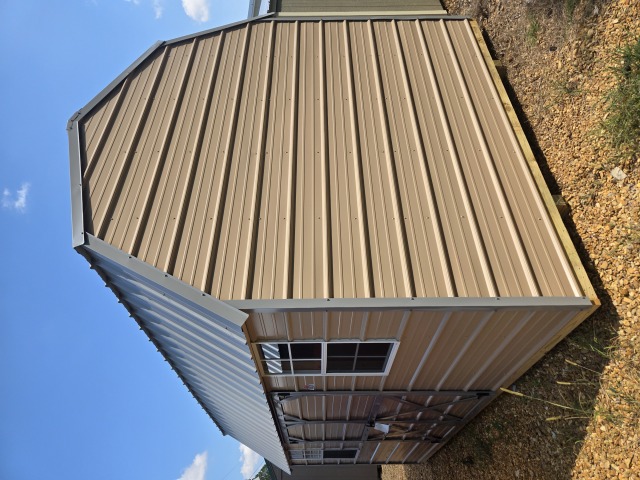 Side Lofted Barn - 10x16