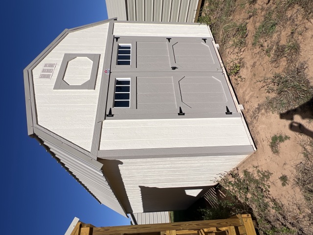 Lofted Barn - 10x16