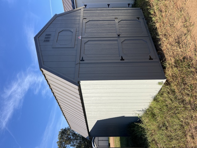 Lofted Barn - 10x16