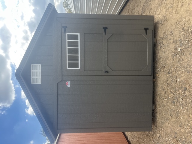 Dog Kennel - 8x12