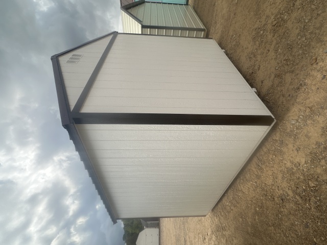 Side Utility - 10x12