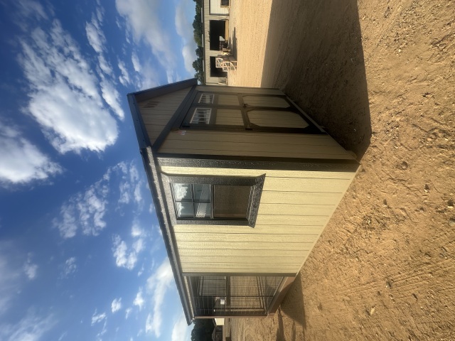Dog Kennel - 12x16