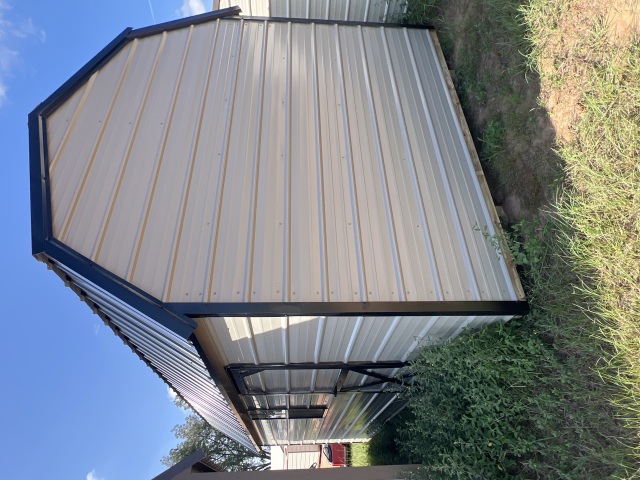 Lofted Barn - 10x20