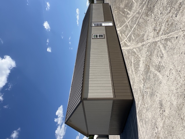 Side Utility - 16x50