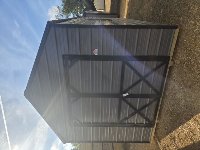Utility Xtra Height - 10x20
