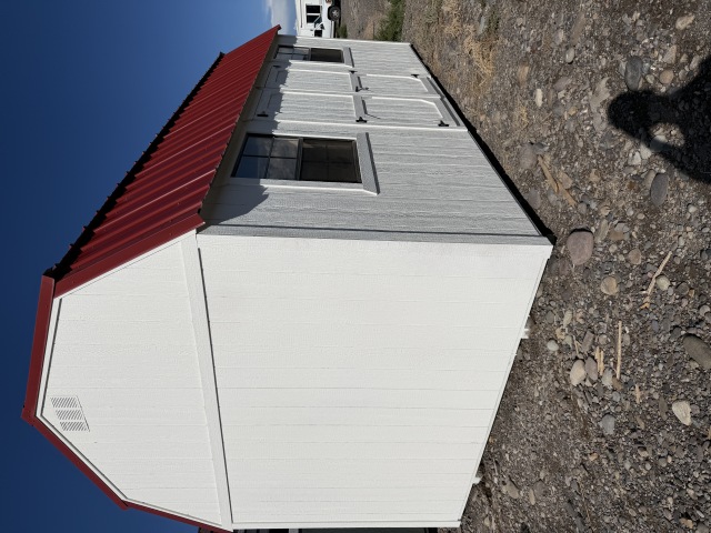 Side Lofted Barn - 10x20