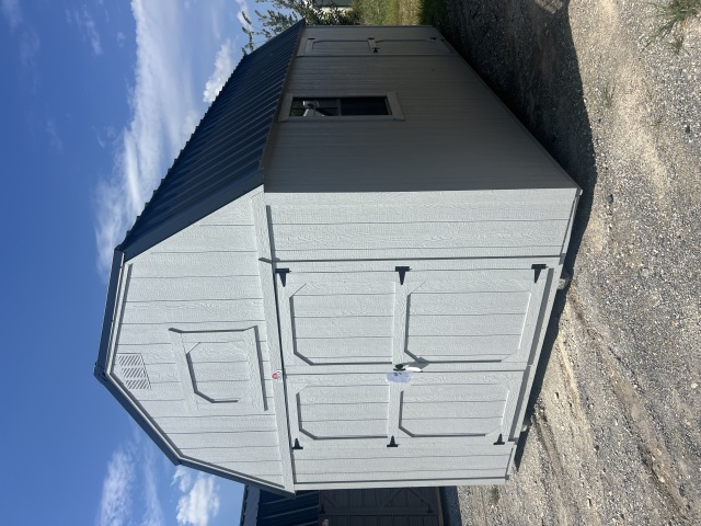 Lofted Barn - 10x20