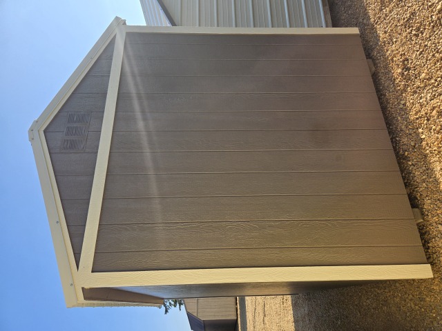 Utility Xtra Height - 8x12