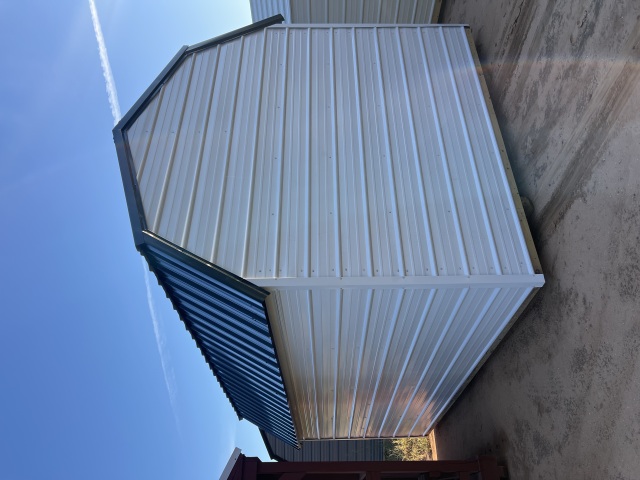 Side Lofted Barn - 10x16