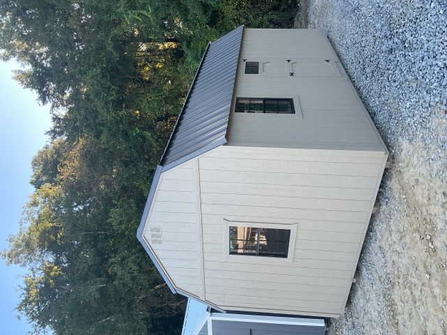 Lofted Barn - 12x20