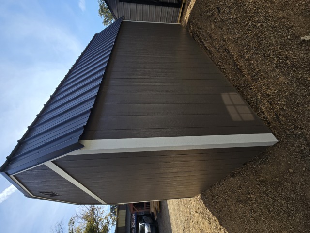 Side Lofted Barn - 10x16