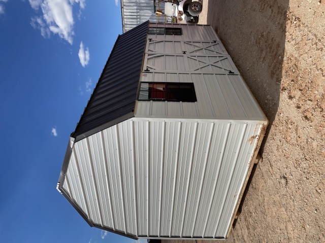 Side Lofted Barn - 10x16