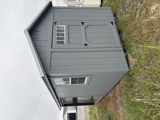 Dog Kennel - 8x16