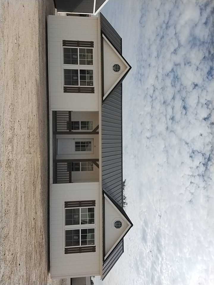 Side Cabin - 16x42
