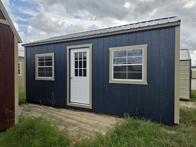 Side Lofted Utility - 10x20