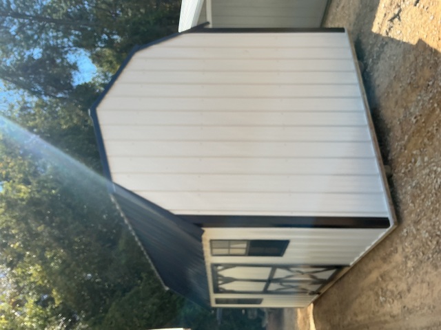 Side Lofted Barn - 10x16