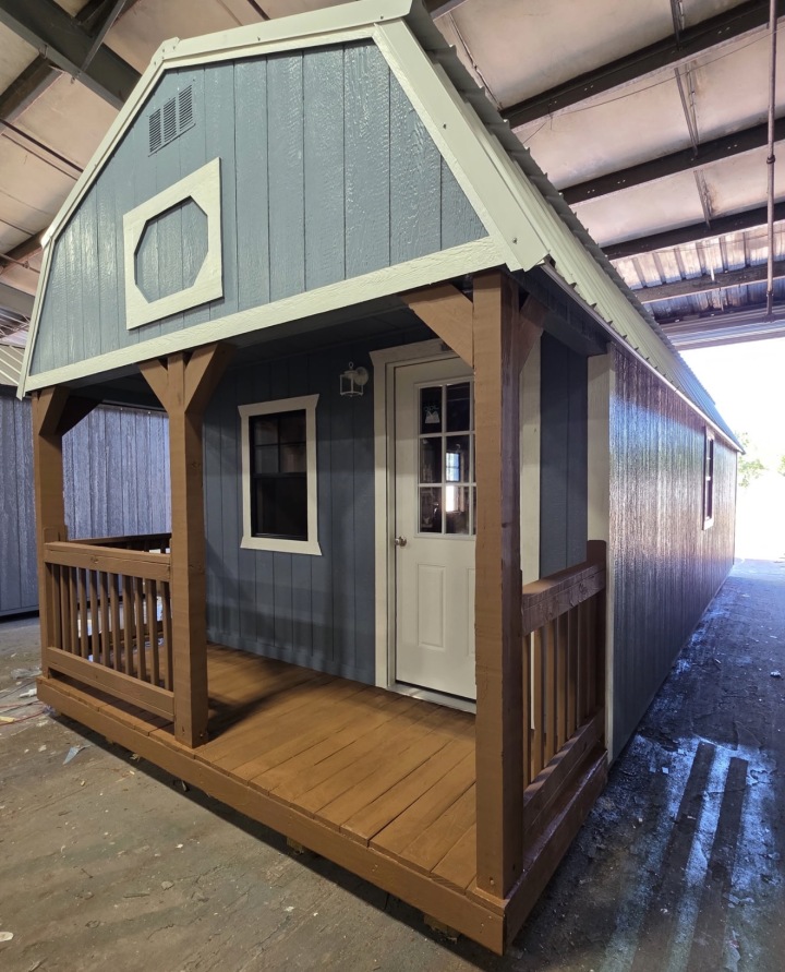 Lofted Barn Cabin - 12x32