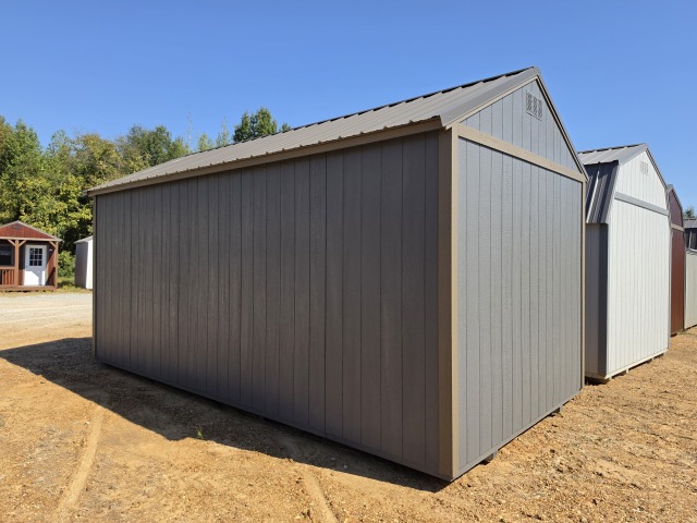 Utility Xtra Height - 10x20