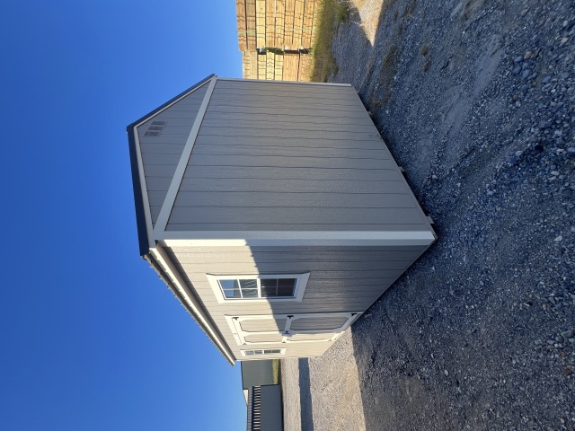 Side Utility - 12x20